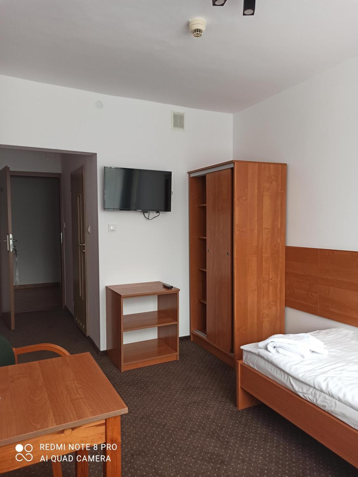 Hotel Odr Sulechów Exterior foto